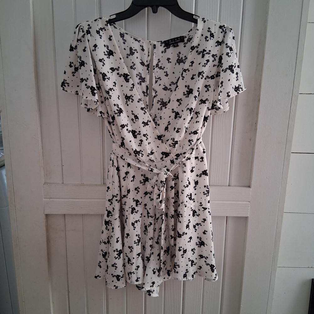 Trixxi White And Black Floral Romper